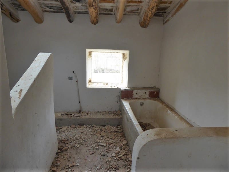 9 quarto Quinta/Casa Rural para venda em Castril - 100 000 € (Ref: 7444774)