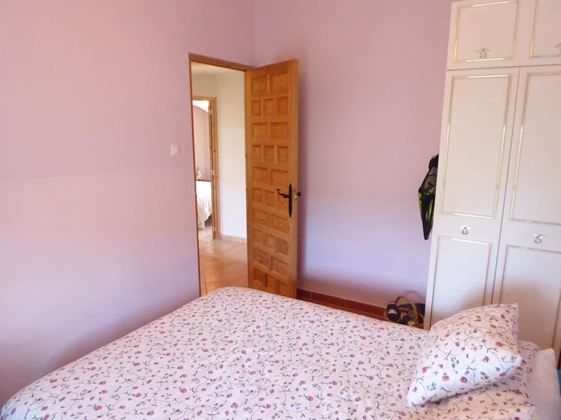 5 slaapkamer Finca/Landhuis te koop in Chirivel - € 128.500 (Ref: 7644339)