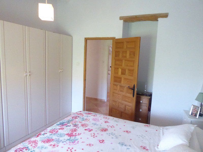 Finca/Casa Rural de 5 habitaciones en Chirivel en venta - 128.500 € (Ref: 7644339)