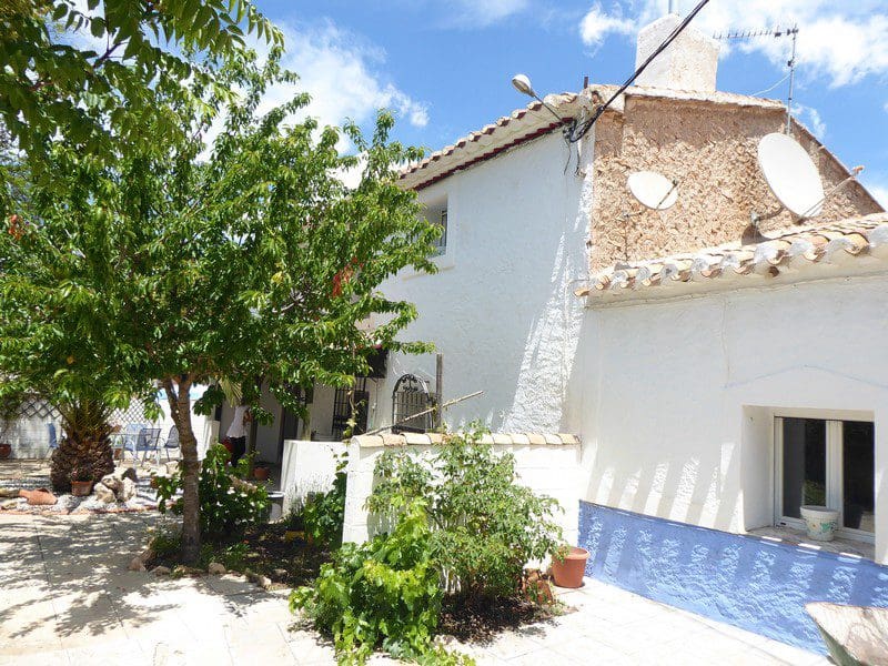 Finca/Casa Rural de 5 habitaciones en Chirivel en venta - 128.500 € (Ref: 7644339)
