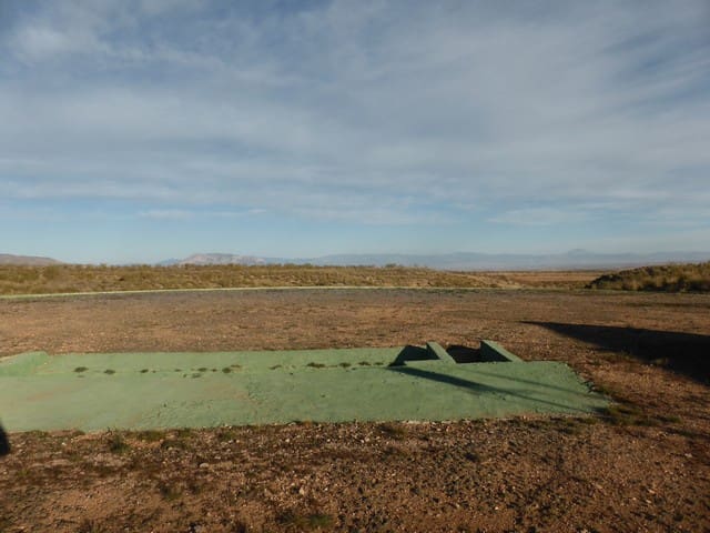 3 soveværelse Finca/Landehus til salg i Caniles - € 106.000 (Ref: 7683413)