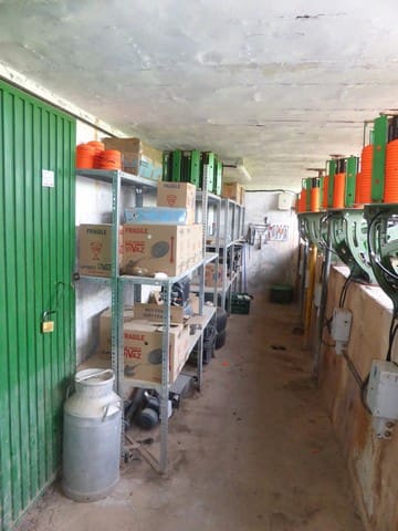 3 soveværelse Finca/Landehus til salg i Caniles - € 106.000 (Ref: 7683413)