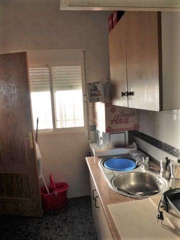 3 makuuhuone Maalaistalo myytävänä paikassa Caniles - 106 000 € (Ref: 7683413)