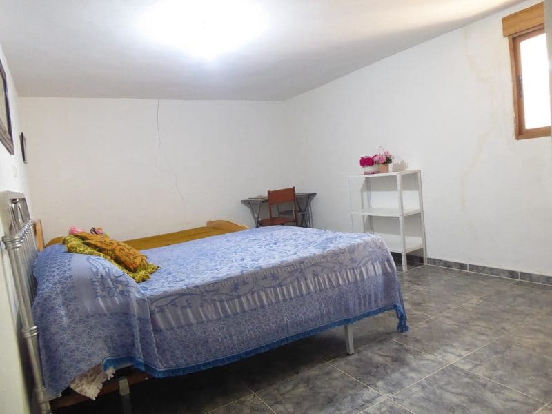 6 soveværelse Finca/Landehus til salg i Gor - € 144.000 (Ref: 7863219)