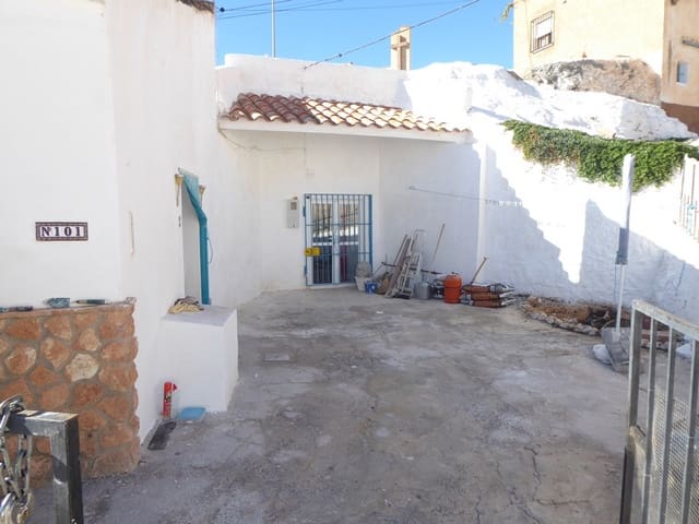 3 bedroom Cave House for sale in Zújar - € 51,000 (Ref: 7950619)