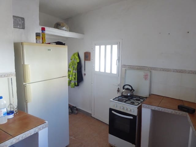 3 bedroom Cave House for sale in Zújar - € 51,000 (Ref: 7950619)