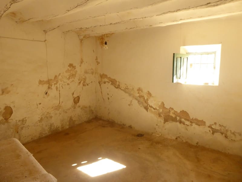 4 soveværelse Finca/Landehus til salg i Jamula - € 55.000 (Ref: 7969662)