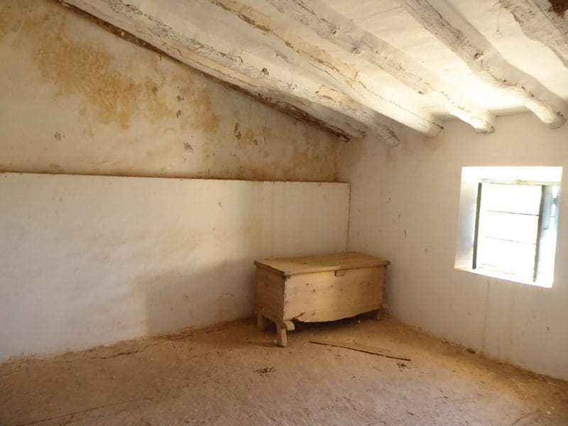 4 soverom Finca/Herregård til salgs i Jamula - € 55 000 (Ref: 7969662)