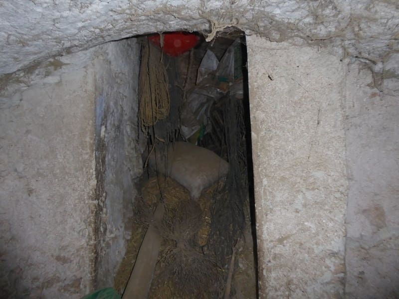 10 camera da letto Casa Grotta in vendita in Baza - 68.000 € (Rif: 7993861)