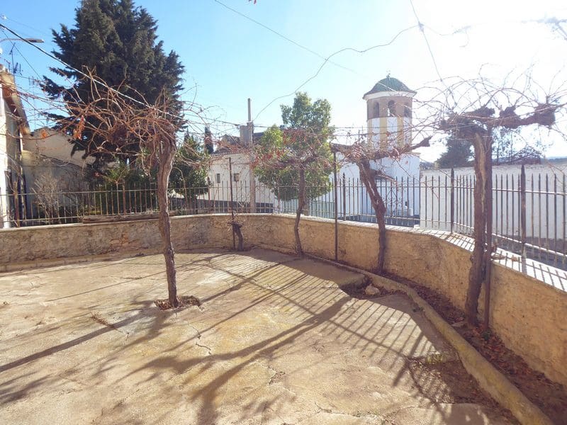 Finca/Casa Rural de 9 habitaciones en Cúllar en venta - 86.000 € (Ref: 8002364)