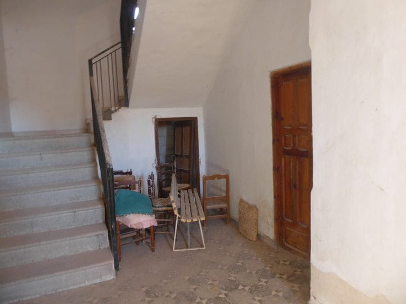 Finca/Casa Rural de 9 habitaciones en Cúllar en venta - 86.000 € (Ref: 8002364)