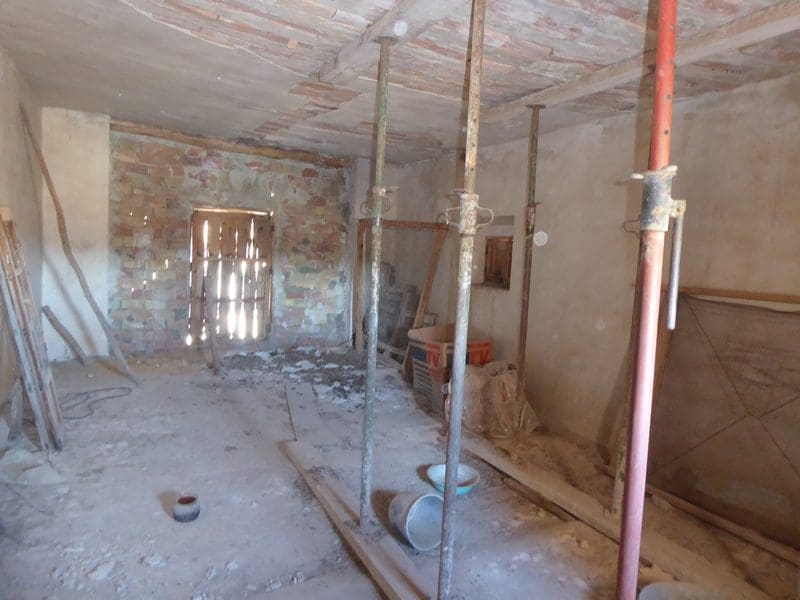 Finca/Casa Rural de 9 habitaciones en Cúllar en venta - 86.000 € (Ref: 8002364)