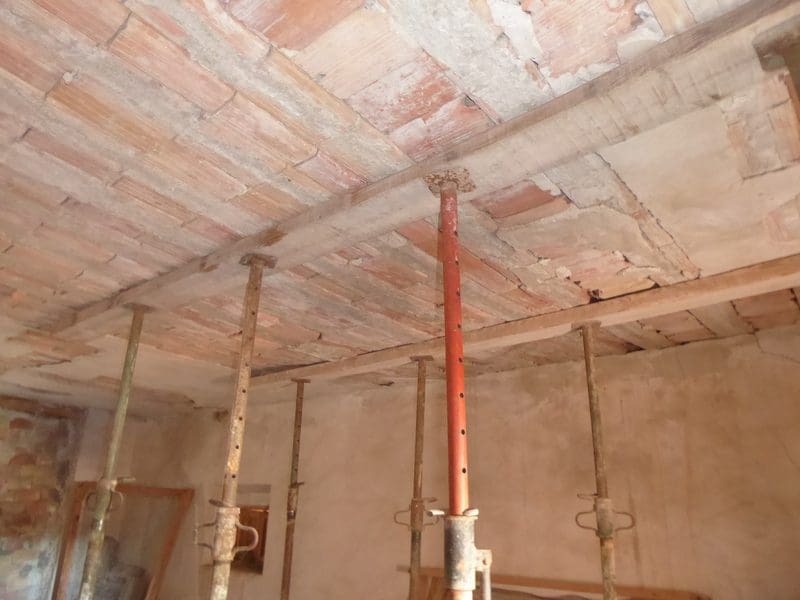 Finca/Casa Rural de 9 habitaciones en Cúllar en venta - 86.000 € (Ref: 8002364)