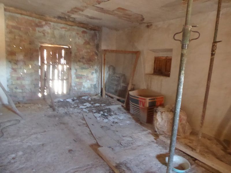 Finca/Casa Rural de 9 habitaciones en Cúllar en venta - 86.000 € (Ref: 8002364)