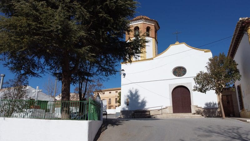 Finca/Casa Rural de 9 habitaciones en Cúllar en venta - 86.000 € (Ref: 8002364)