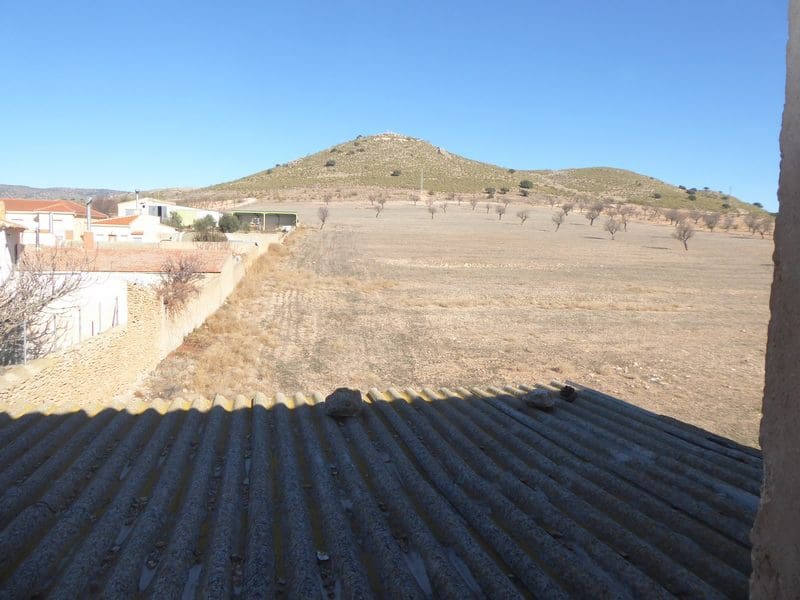 Finca/Casa Rural de 9 habitaciones en Cúllar en venta - 86.000 € (Ref: 8002364)