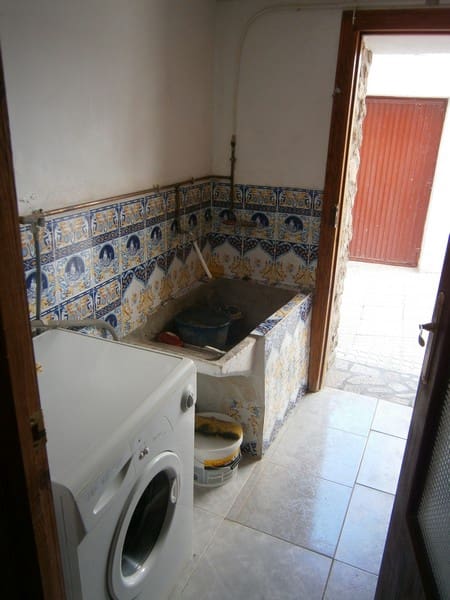 4 soveværelse Byhus til salg i Zujar - € 55.000 (Ref: 8071682)