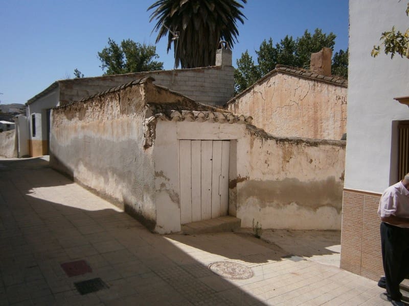 4 soveværelse Byhus til salg i Zujar - € 55.000 (Ref: 8071682)