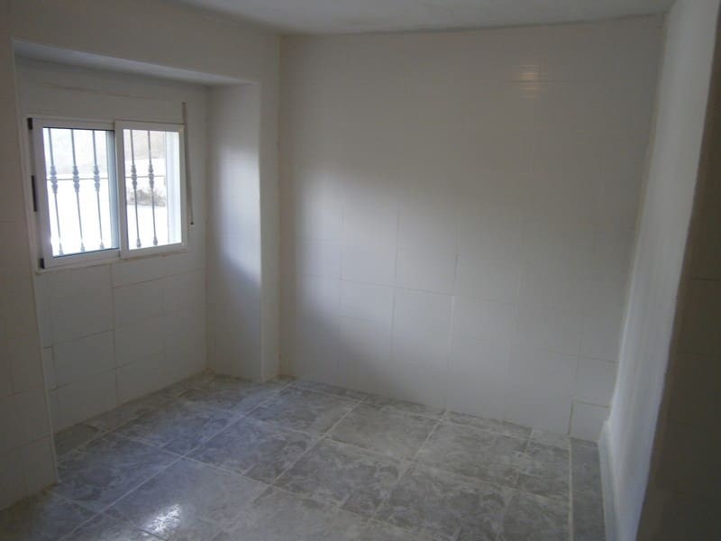 4 soveværelse Byhus til salg i Zujar - € 55.000 (Ref: 8071682)