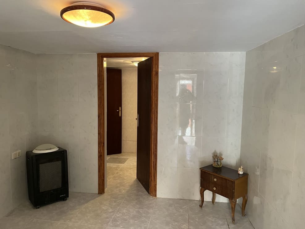 Casa de 4 habitaciones en Zújar en venta - 55.000 € (Ref: 8071682)