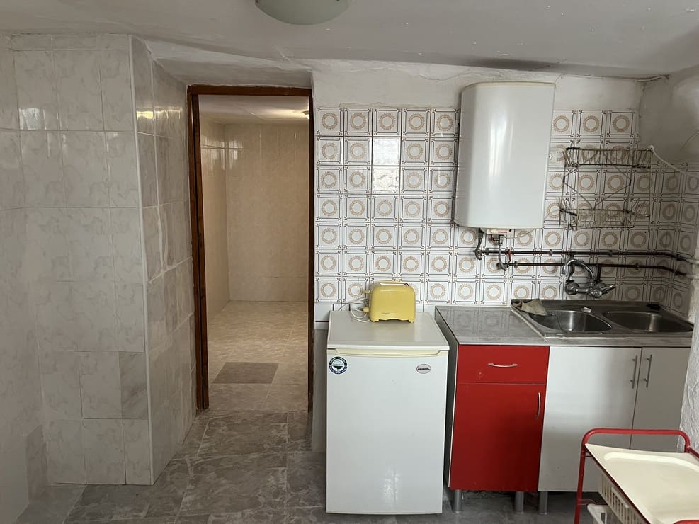 Casa de 4 habitaciones en Zújar en venta - 55.000 € (Ref: 8071682)