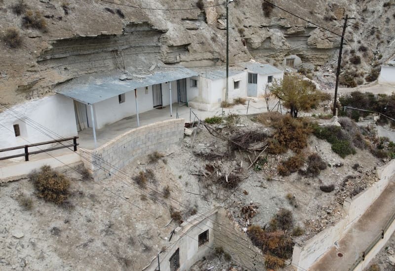 7 soveværelse Hulehus til salg i Castillejar - € 49.950 (Ref: 8105322)