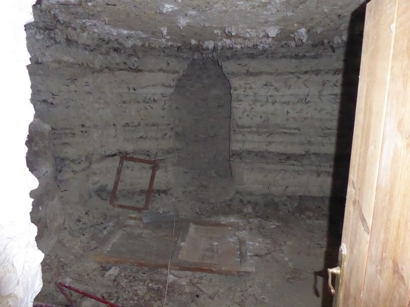 7 soveværelse Hulehus til salg i Castillejar - € 49.950 (Ref: 8105322)