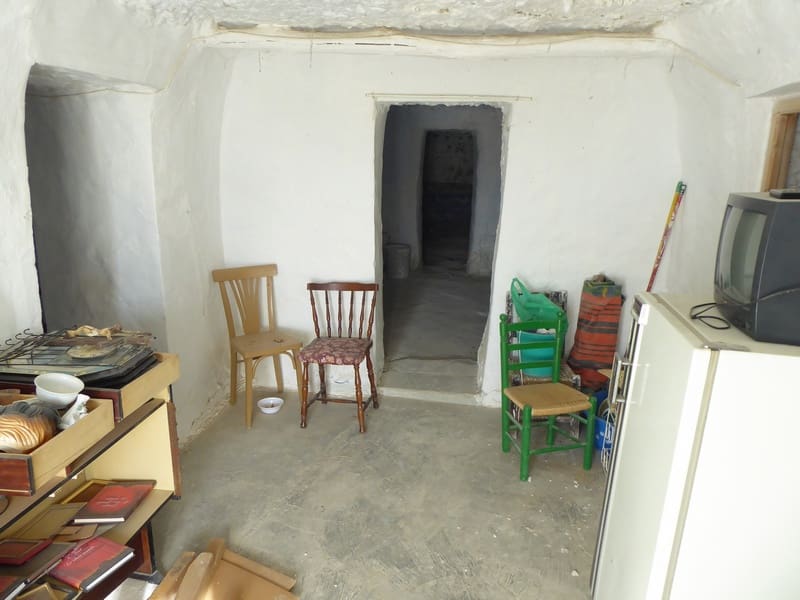 7 soveværelse Hulehus til salg i Castillejar - € 49.950 (Ref: 8105322)