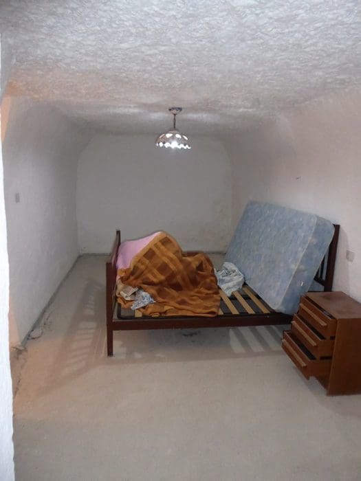 7 sypialnia Dom w skale na sprzedaż w Castillejar - 49 950 € (Ref: 8105322)