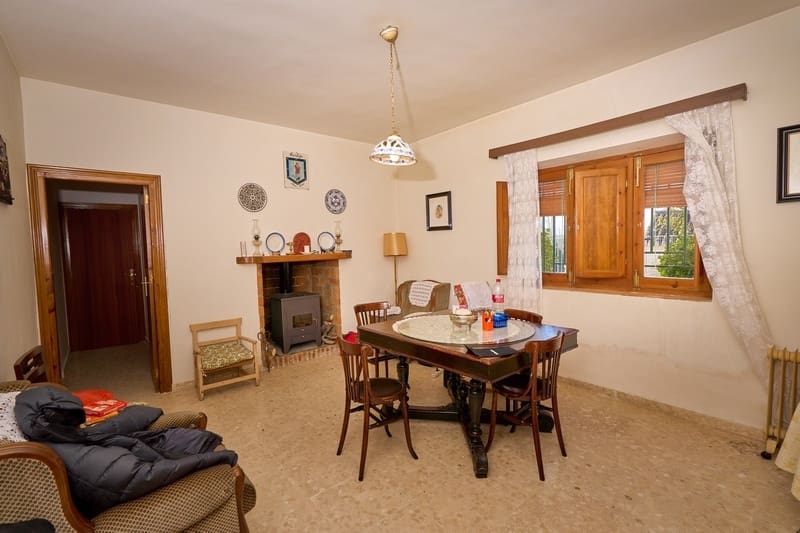 5 soverom Finca/Herregård til salgs i Benamaurel med svømmebasseng - € 164 900 (Ref: 8134490)