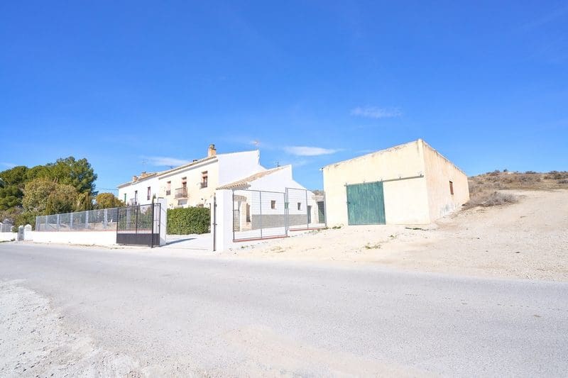 5 soverom Finca/Herregård til salgs i Benamaurel - € 164 900 (Ref: 8134490)