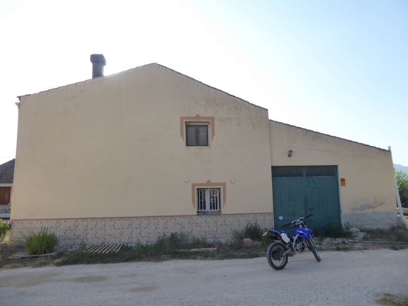 7 bedroom Finca/Country House for sale in Baza with pool - € 315,000 (Ref: 8165155)