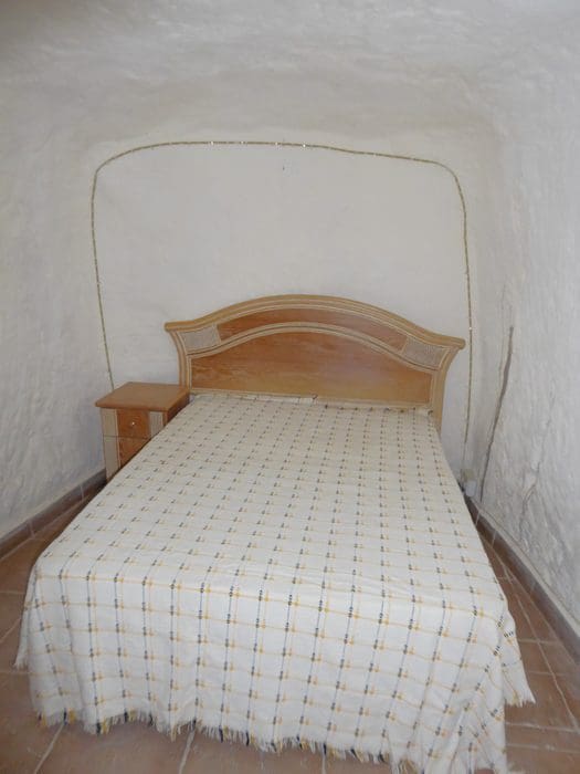 3 soverom Grottehus til salgs i Zujar - € 28 000 (Ref: 8165156)