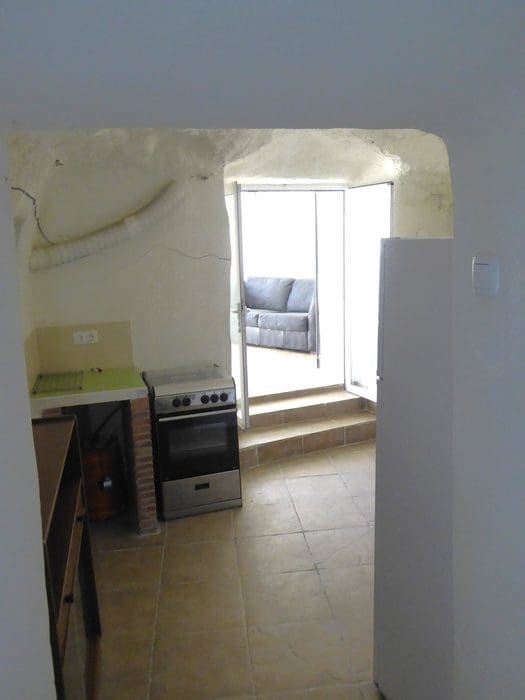 3 soverom Grottehus til salgs i Zujar - € 28 000 (Ref: 8165156)