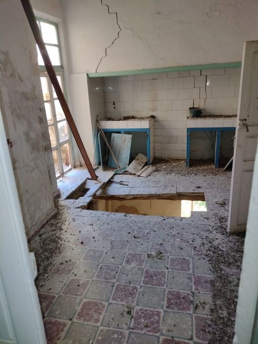 10 soveværelse Byhus til salg i Baza - € 150.000 (Ref: 8201005)