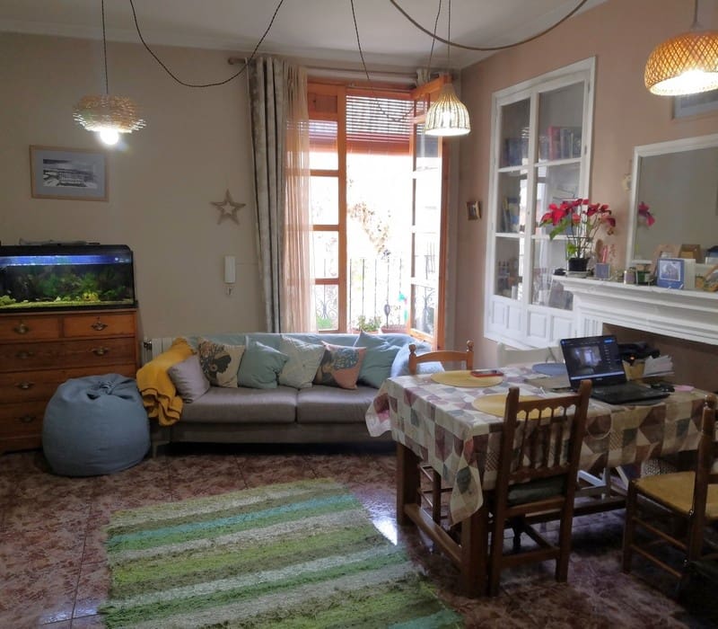 6 soveværelse Byhus til salg i Baza - € 140.000 (Ref: 8201006)