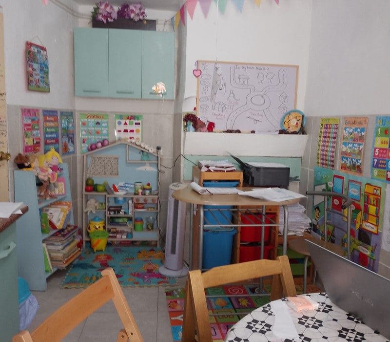 6 makuuhuone Maalaistalo myytävänä paikassa Baza - 140 000 € (Ref: 8201006)