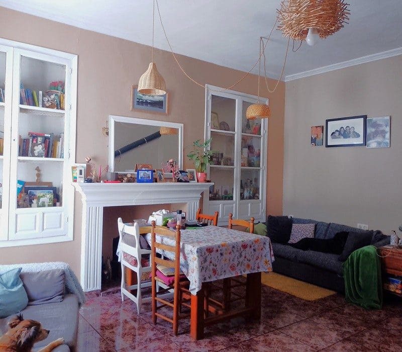 6 makuuhuone Maalaistalo myytävänä paikassa Baza - 140 000 € (Ref: 8201006)