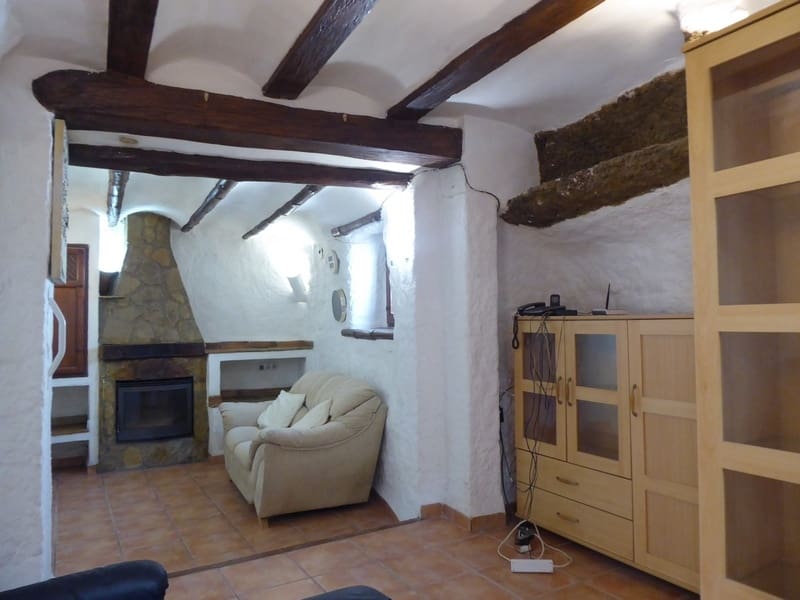 3 soveværelse Finca/Landehus til salg i Galera - € 119.500 (Ref: 8255471)