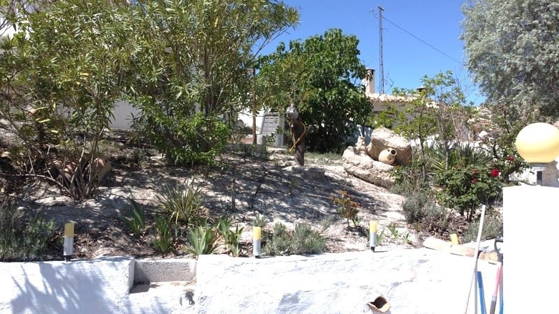 3 soveværelse Finca/Landehus til salg i Galera - € 119.500 (Ref: 8255471)