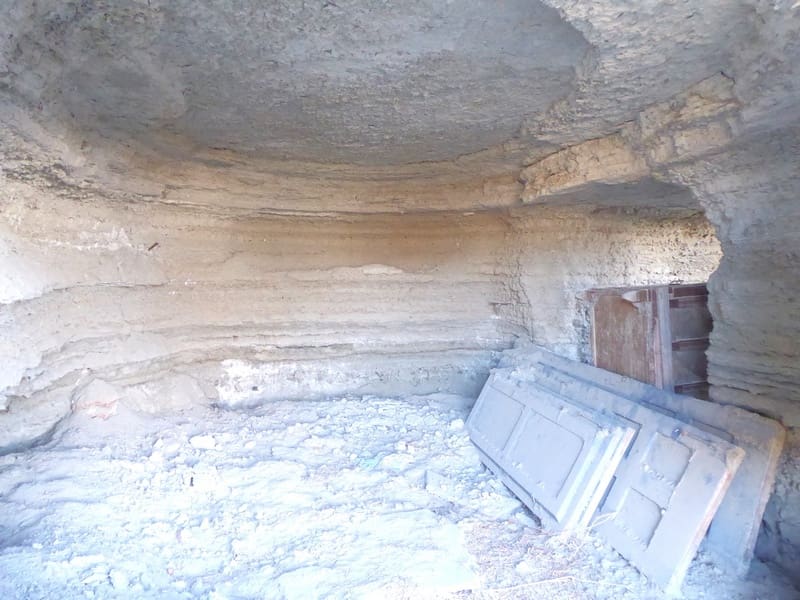 6 bedroom Cave House for sale in Castillejar - € 25,000 (Ref: 8287184)