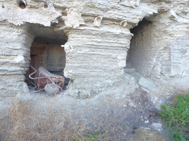 6 bedroom Cave House for sale in Castillejar - € 25,000 (Ref: 8287184)