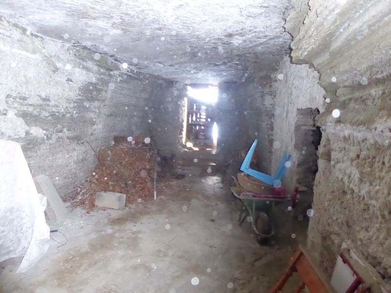 6 bedroom Cave House for sale in Castillejar - € 25,000 (Ref: 8287184)