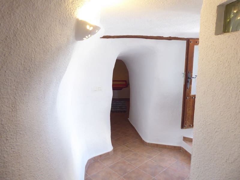 3 soveværelse Hulehus til salg i Castillejar - € 89.950 (Ref: 8332605)