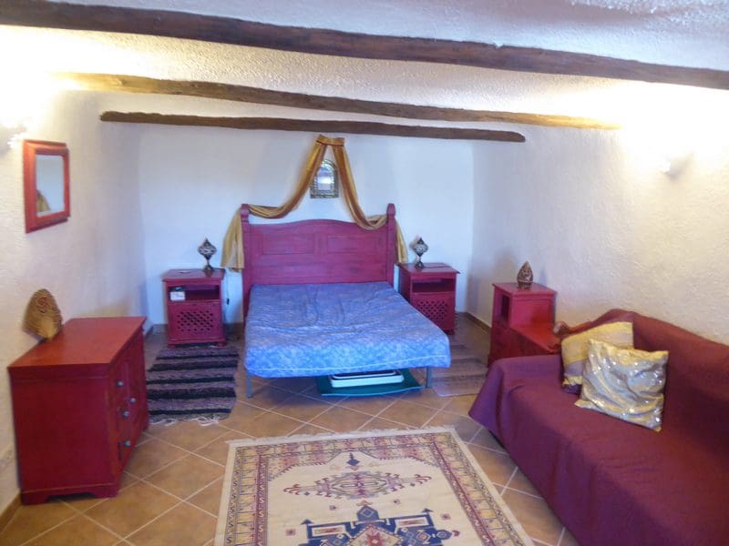 3 soverom Grottehus til salgs i Castillejar - € 89 950 (Ref: 8332605)