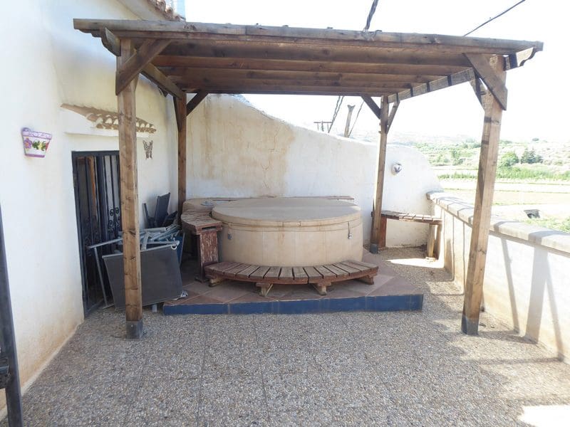 3 soverom Grottehus til salgs i Castillejar - € 89 950 (Ref: 8332605)