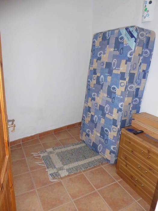 7 bedroom Townhouse for sale in Castillejar with pool - € 159,000 (Ref: 8344401)