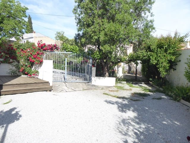 7 chambre Finca/Maison de Campagne à vendre à Castilléjar avec piscine - 149 000 € (Ref: 8344401)