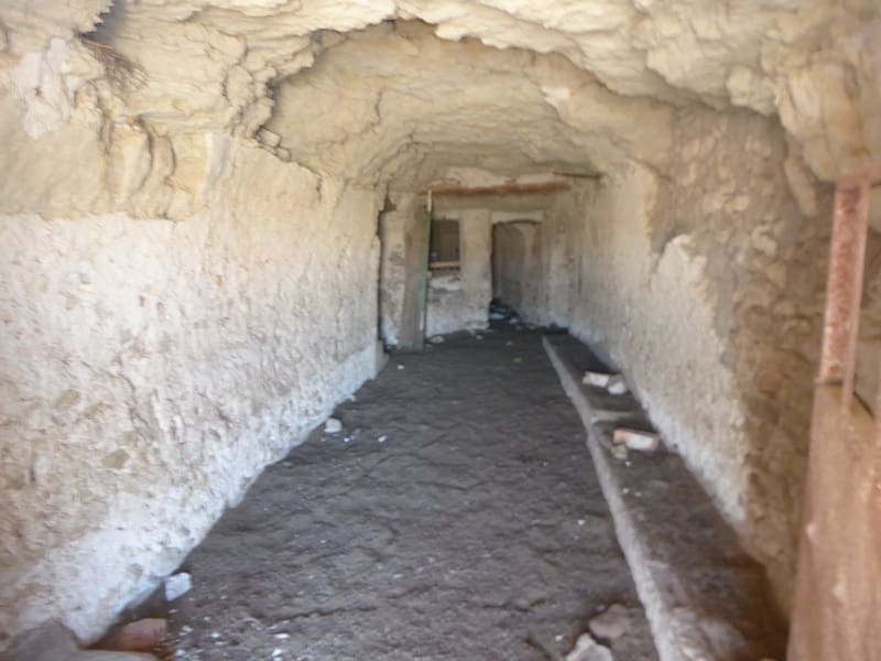 6 bedroom Cave House for sale in Orce - € 130,000 (Ref: 8401845)