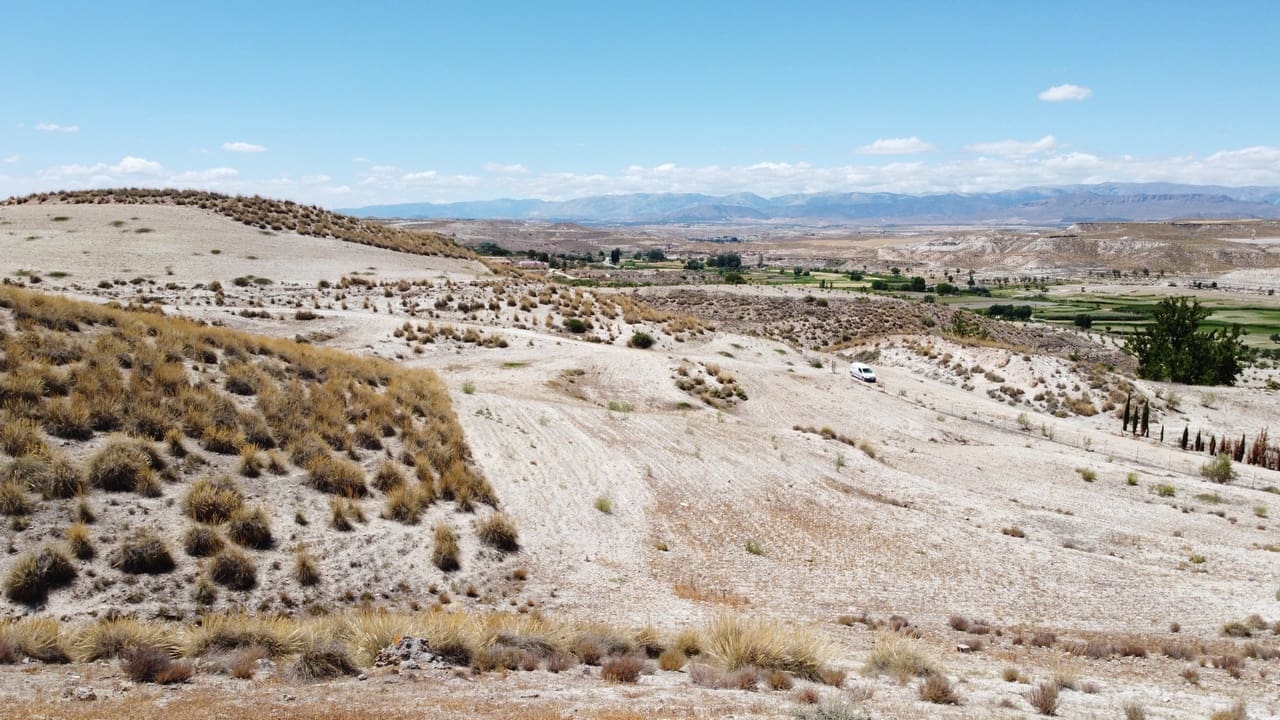 6 bedroom Cave House for sale in Orce - € 130,000 (Ref: 8401845)